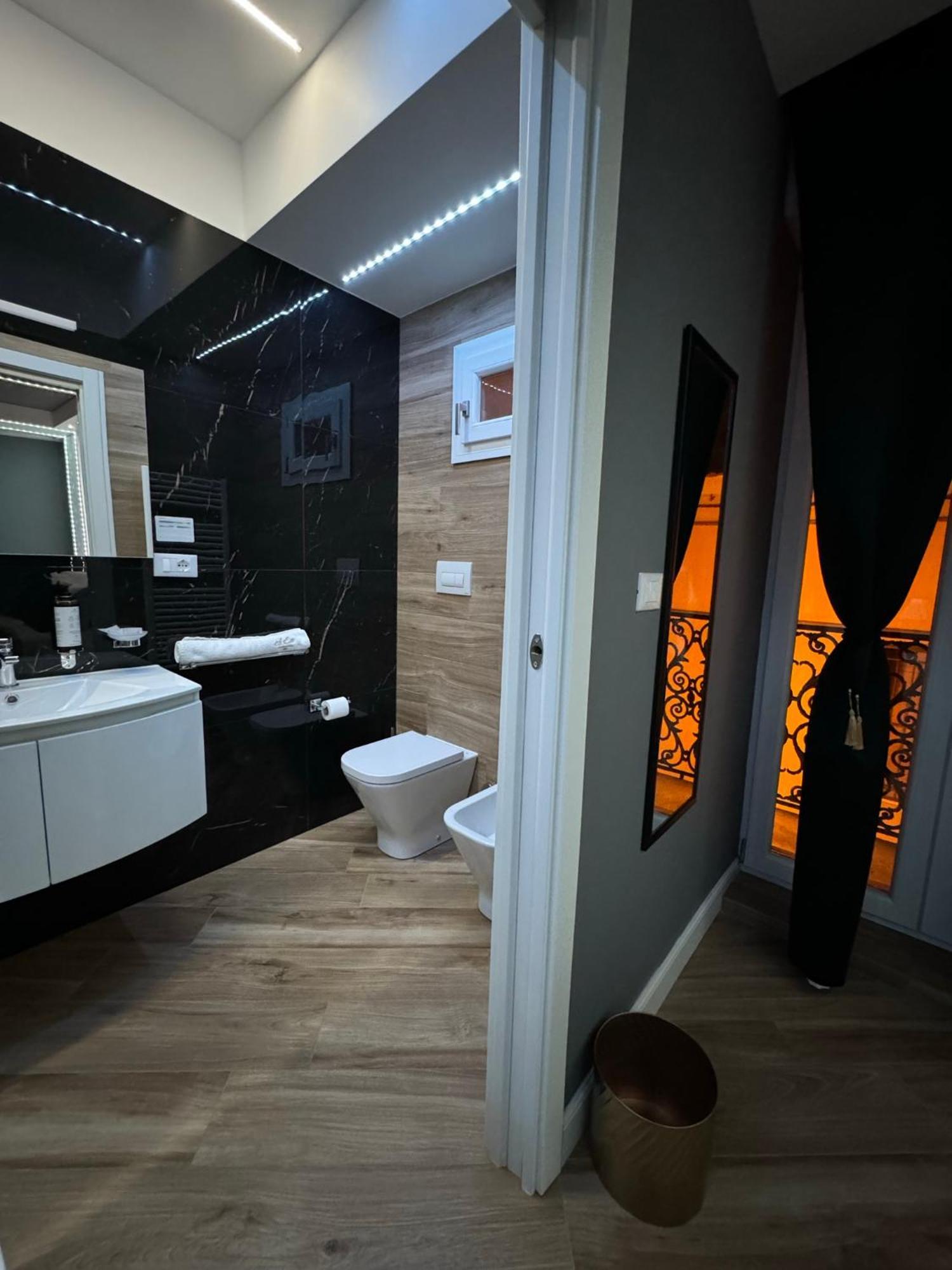 Le Suite Piazza Nuova Фоджиа Экстерьер фото