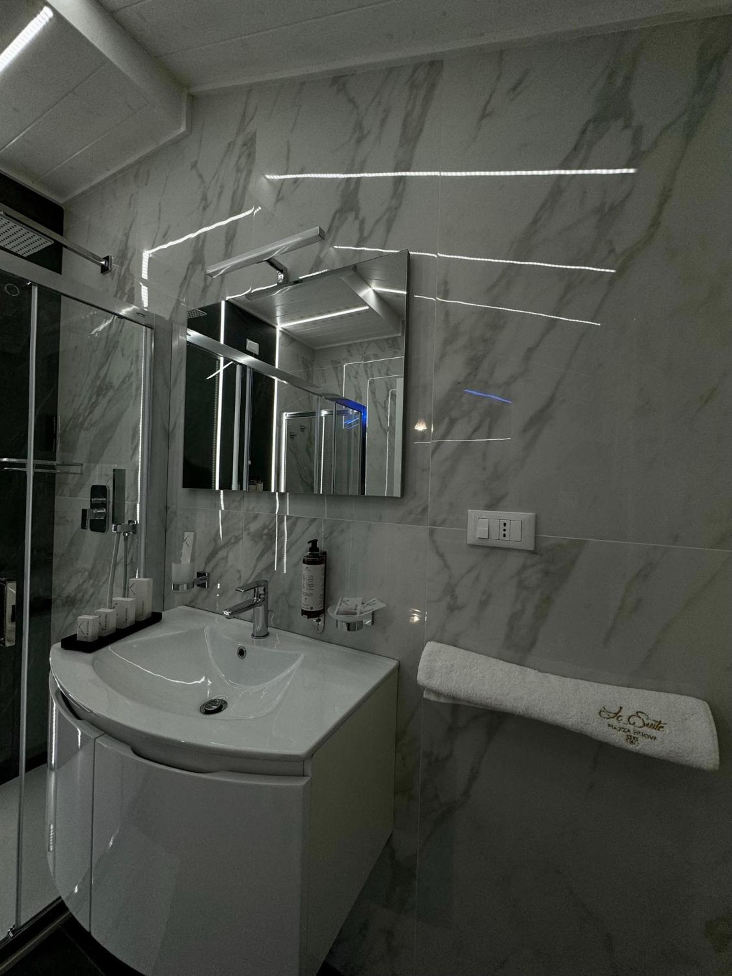 Le Suite Piazza Nuova Фоджиа Экстерьер фото
