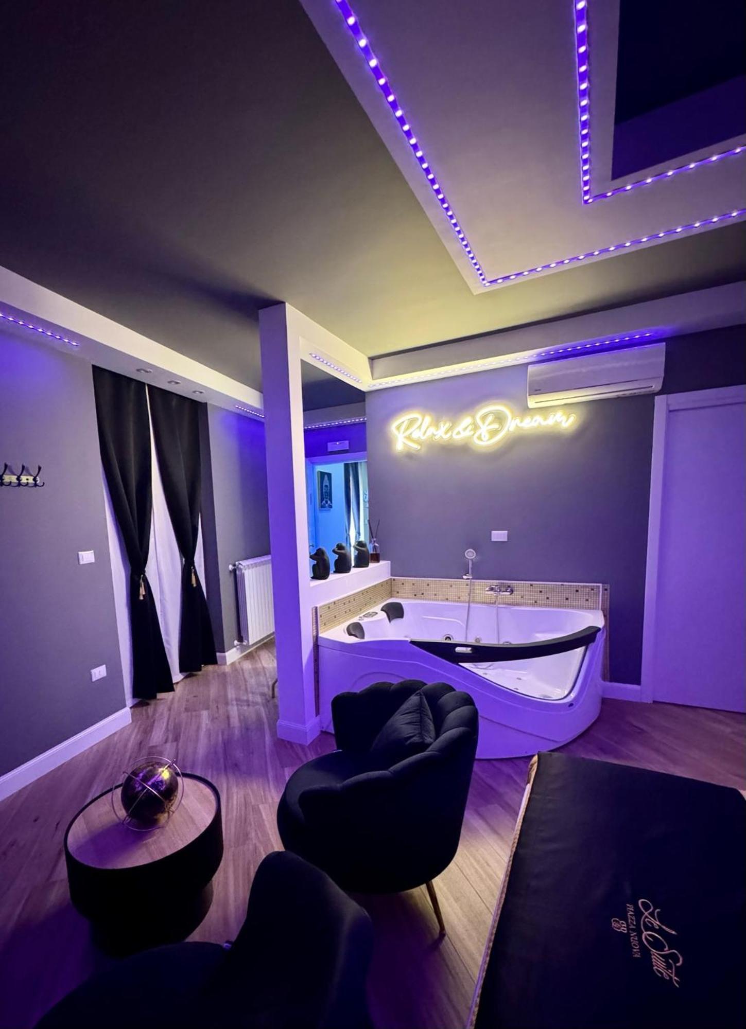 Le Suite Piazza Nuova Фоджиа Экстерьер фото